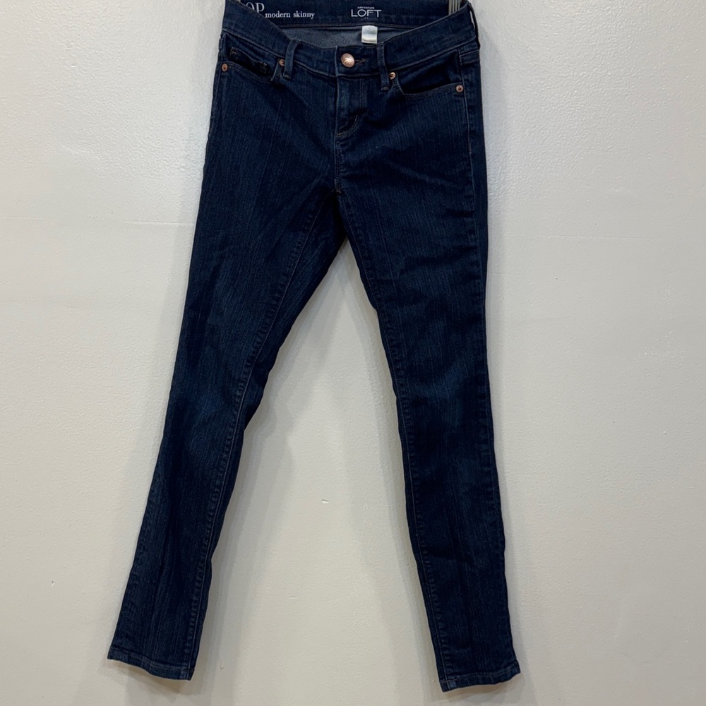 LOFT Women's Skinny Jeans in Black and Dark Blue - Picture 11 of 14